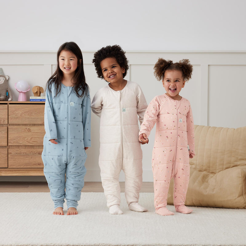 ergoPouch Sleep Onesie - Daisies | Tog 2.5