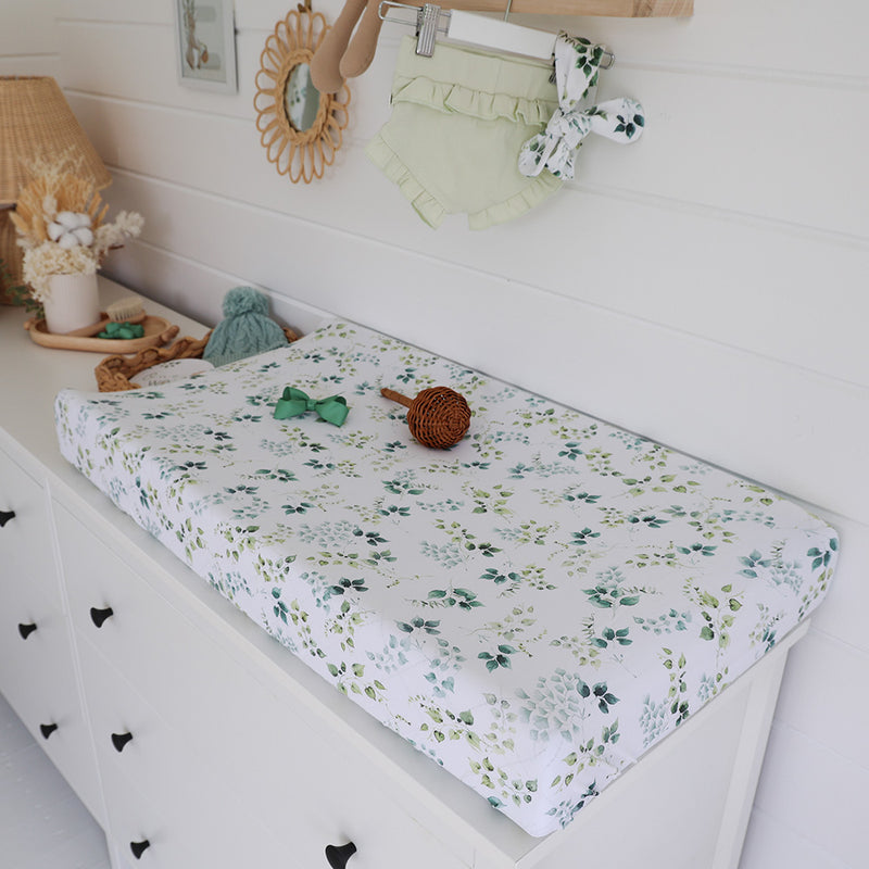 Bassinet Sheet / Change Pad Cover - Eden