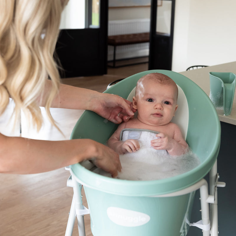 Shnuggle Baby Bath with Plug - Eucalyptus