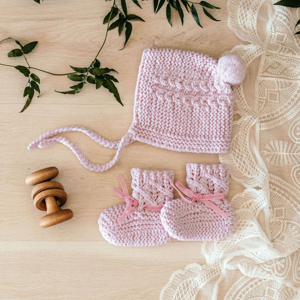 Merino Wool Bonnet & Booties - Pink