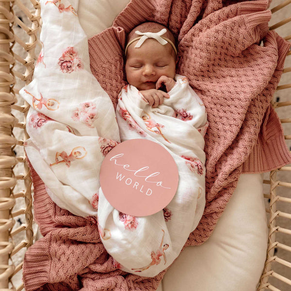 Snuggle Hunny Diamond Knit Baby Blanket - Rosa